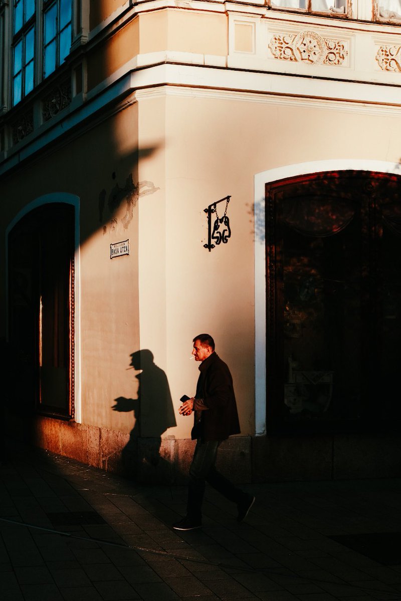 gaborimages's tweet photo. #streetphotography #fujifilm #szekesfehervar #hungary https://t.co/1oh7Jd8CQ3