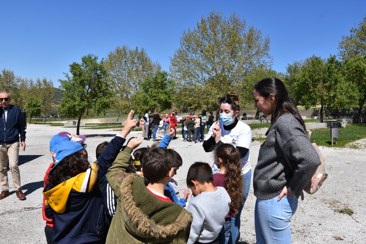 innovplantpro's tweet photo. #InPP's #sustainability team, @InPPGreeners, planted 20 almond trees with 50 young students from Elvas' primary school Escola Básica de Alcáçova.
Check out this initiative and our complete photo gallery 👉 https://t.co/4xxlIeaKuB
@MunicipioElvas #Bolschare #ArborDay https://t.co/uhpH1yoDEk