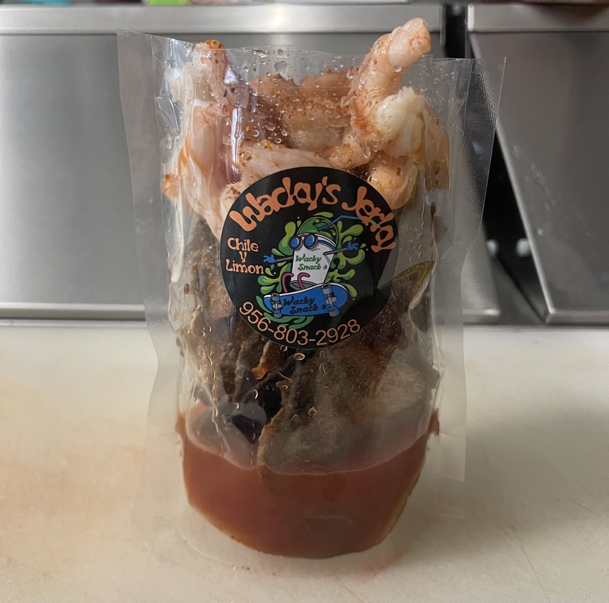wacky_snack's tweet photo. Wacky’s Jerky preparado 🔥 🍤 https://t.co/NECZ6ldrw0