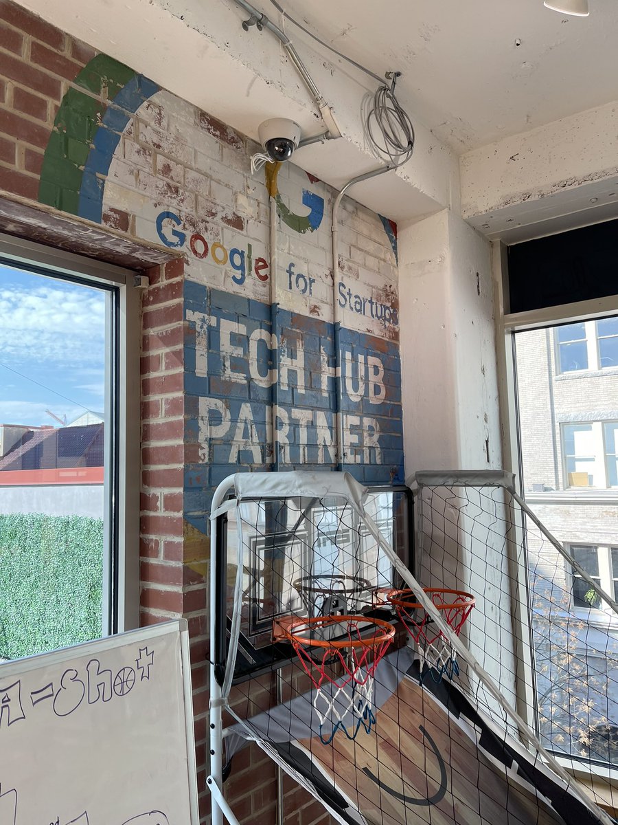 ryrytheengineer's tweet photo. Had the opportunity to show the fam around my startups new office at American Underground this week. Grateful those that have been apart of my journey the past couple of years. Cheers to fixing the world around us ✍️ https://t.co/cDYPBex7jR