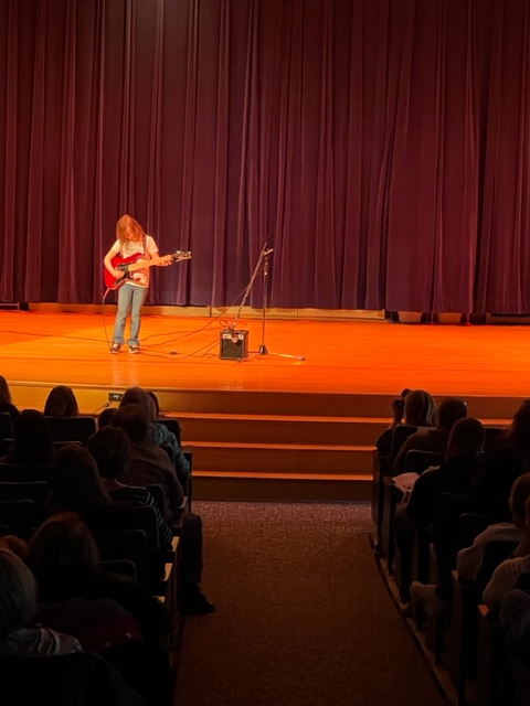 ManheimTownship's tweet photo. From karate moves to musical selections, our Nitrauer Knights know how to show off their amazing talents!
#MTSDProud💙🤍 https://t.co/OJOM5kZAmU