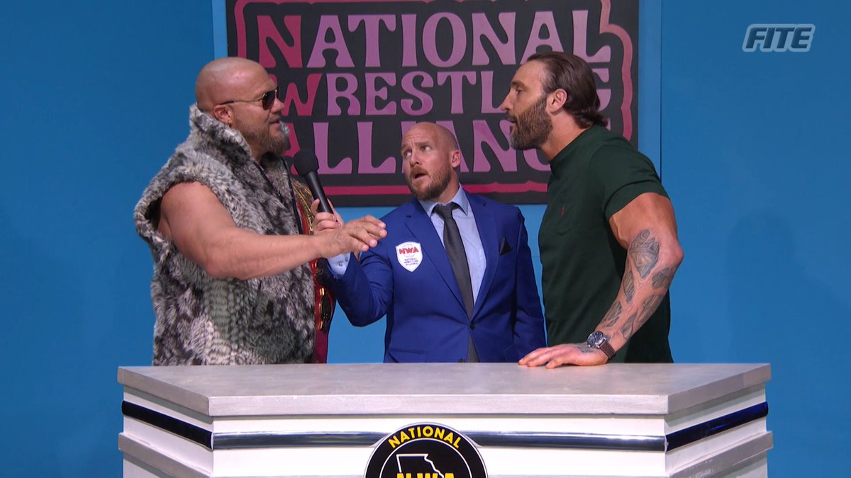 jon422002's tweet photo. @ChrisAdonis and @TheJaxDane facing each other at the podium! Chris Challenges Jax to #MasterlockChallenge!!!!
#NWA @nwa #NWAPowerrr https://t.co/I89wSWasjw