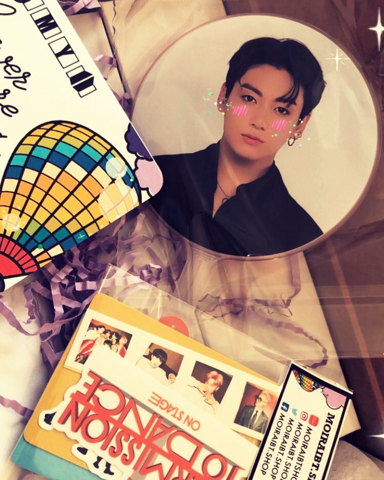 KPopStansSteph's tweet photo. @moiraibtshop makes the cutest BTS Inspired items 😍 
You can find these on her Etsy shop! 

https://t.co/7xJenKdJRG
#BTS #smallbusiness #local #ARMY #BTS_THE_CITY_LasVegas https://t.co/2UOQOmbjHq