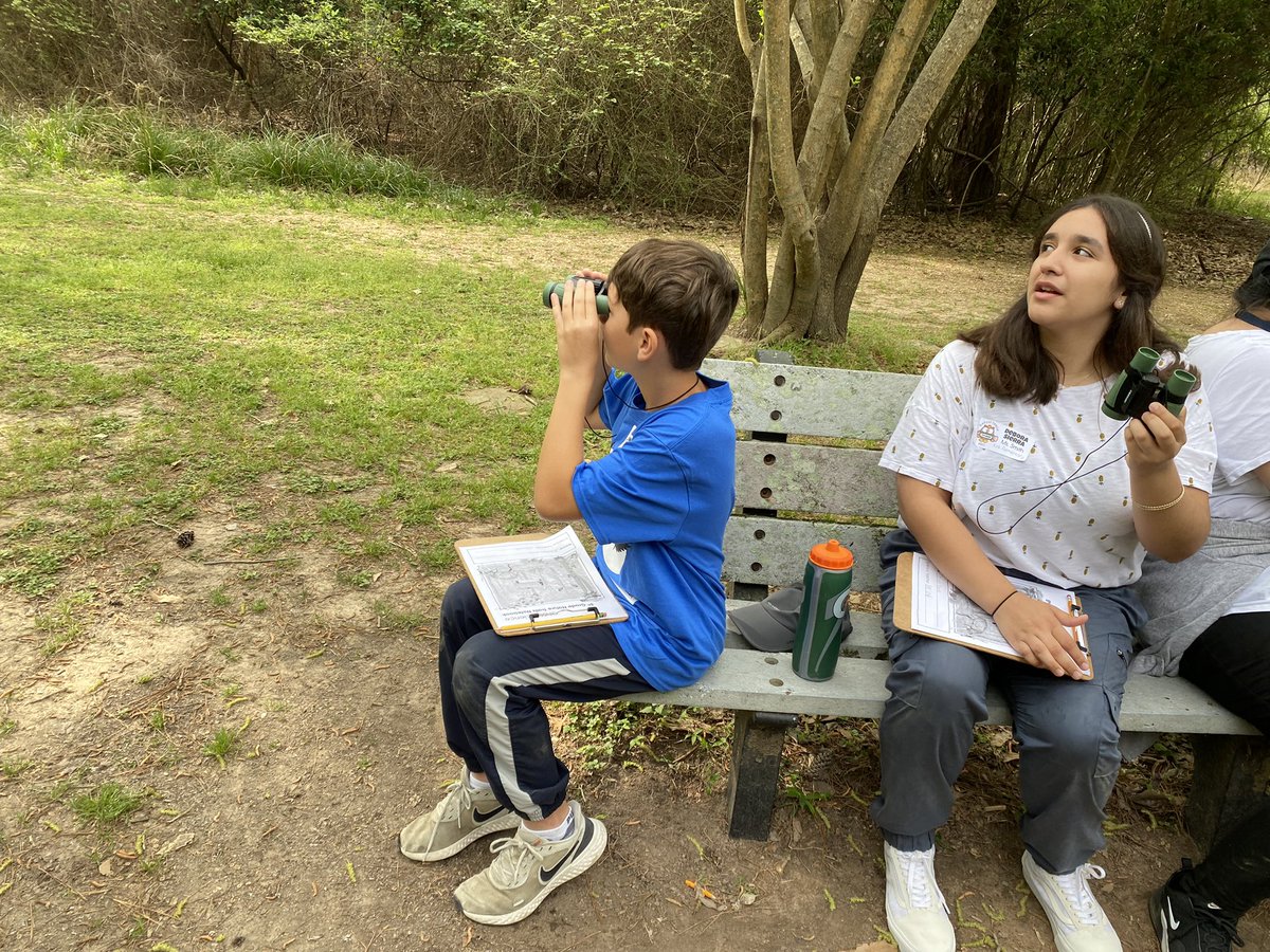 SteacherTr's tweet photo. Fun at Nature Trails today #kirkroar #cyfairsrc https://t.co/DNalHW1s3B