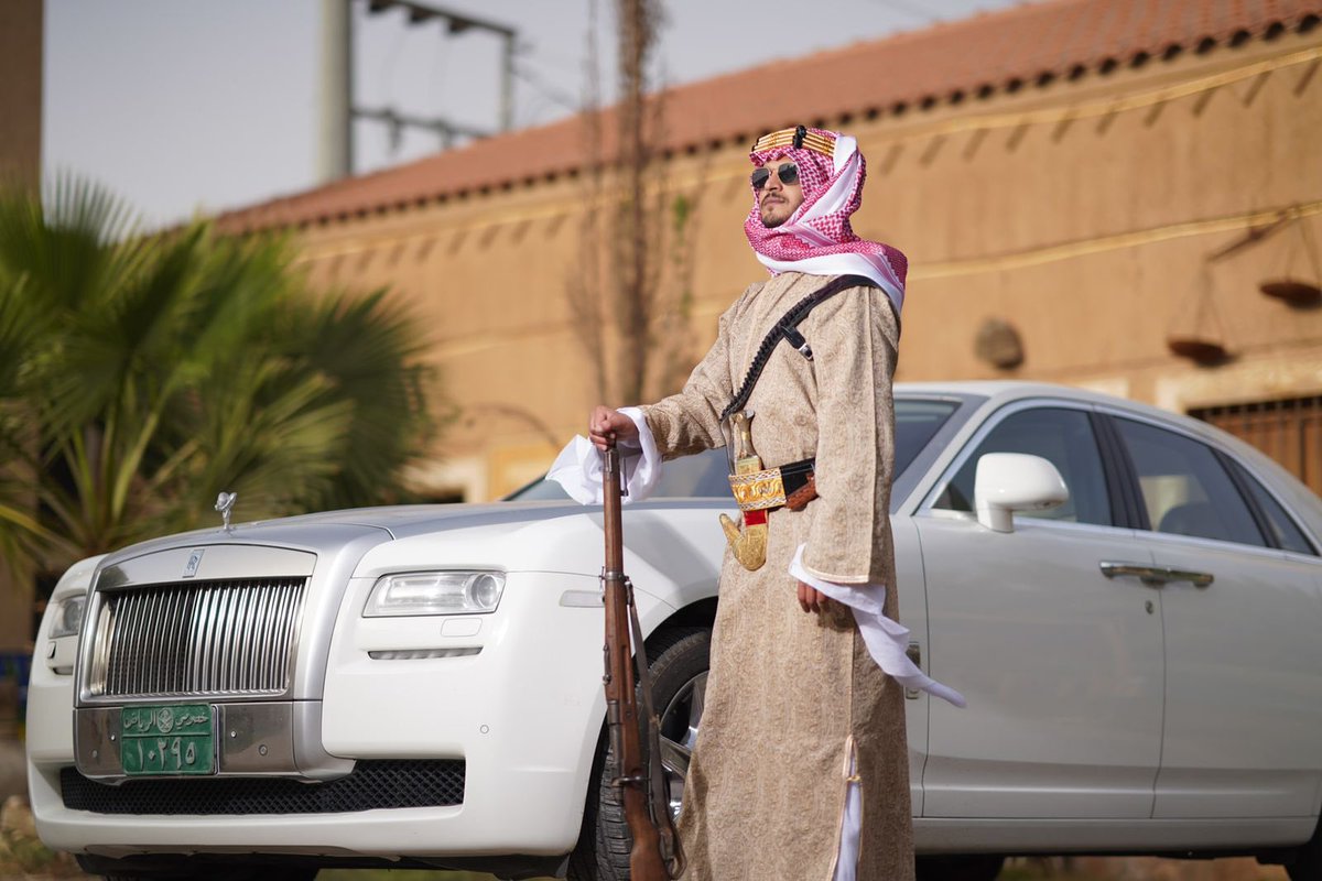 #مسابقه_بندر_بن_سلطان

المبلغ ٣ آلاف ريال 
كل يوم سحب على ٥٠٠ ريال 

•الشروط :
•متابعة حسابي
•رتويت للتغريدة والتعليق تحت الصورة 

وفالكم الفوز