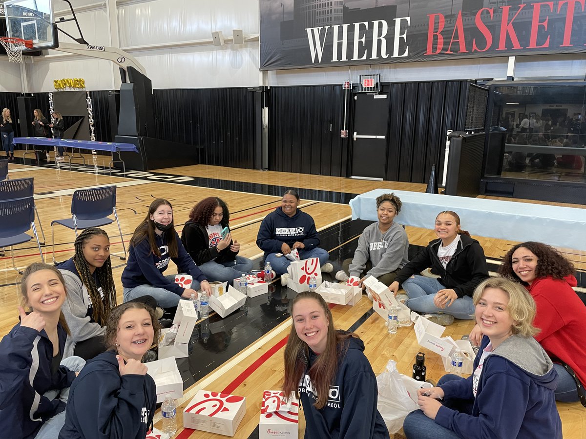 What a great day today at the LCAAA Female Leadership Conference. Over 250 female athletes from Lorain County took part in this great event. "Empower" <a href="/OberlinSchools/">Oberlin City Schools</a> @AM930FM1003WEOL <a href="/NEOZoneHS/">NEO Zone HS Sports</a> <a href="/WOBLWDLWSPORTS/">Lorain County Sports Network</a> <a href="/ElyriaCTSports/">ChronicleT Sports</a> <a href="/MJournalSports/">Morning Journal Sports</a>