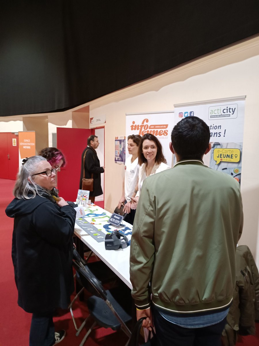 acticity11's tweet photo. acti city au salon du TAF @Occitanie
Jobs d'été, orientation lab360, nos équipes étaient au rdv
Et ça continue :
- 7/04 : forum des lycéens Lycée Jacques Ruffié Limoux
- opération jobs d'été les : 9/04 Hub acti city Narbonne, 13/04 @villedetrebes , 20/04 mairie Castelnaudary https://t.co/TVOvmVBMSX