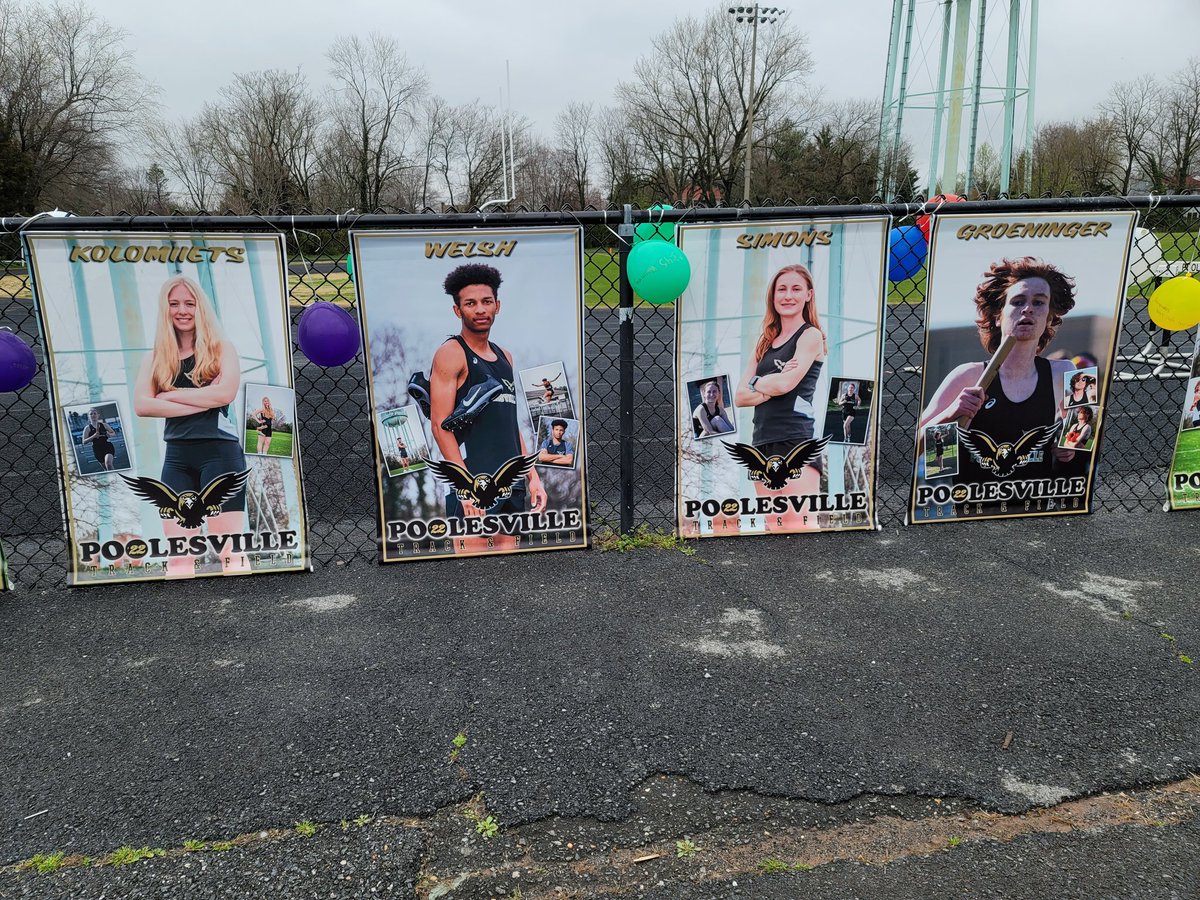 PHSFalcons18's tweet photo. Today we celebrate our PHS Senior Track Athletes. Congratulations Falcons!!
@PHSathletics @MrCarothersPHS https://t.co/L8ECORnVWY