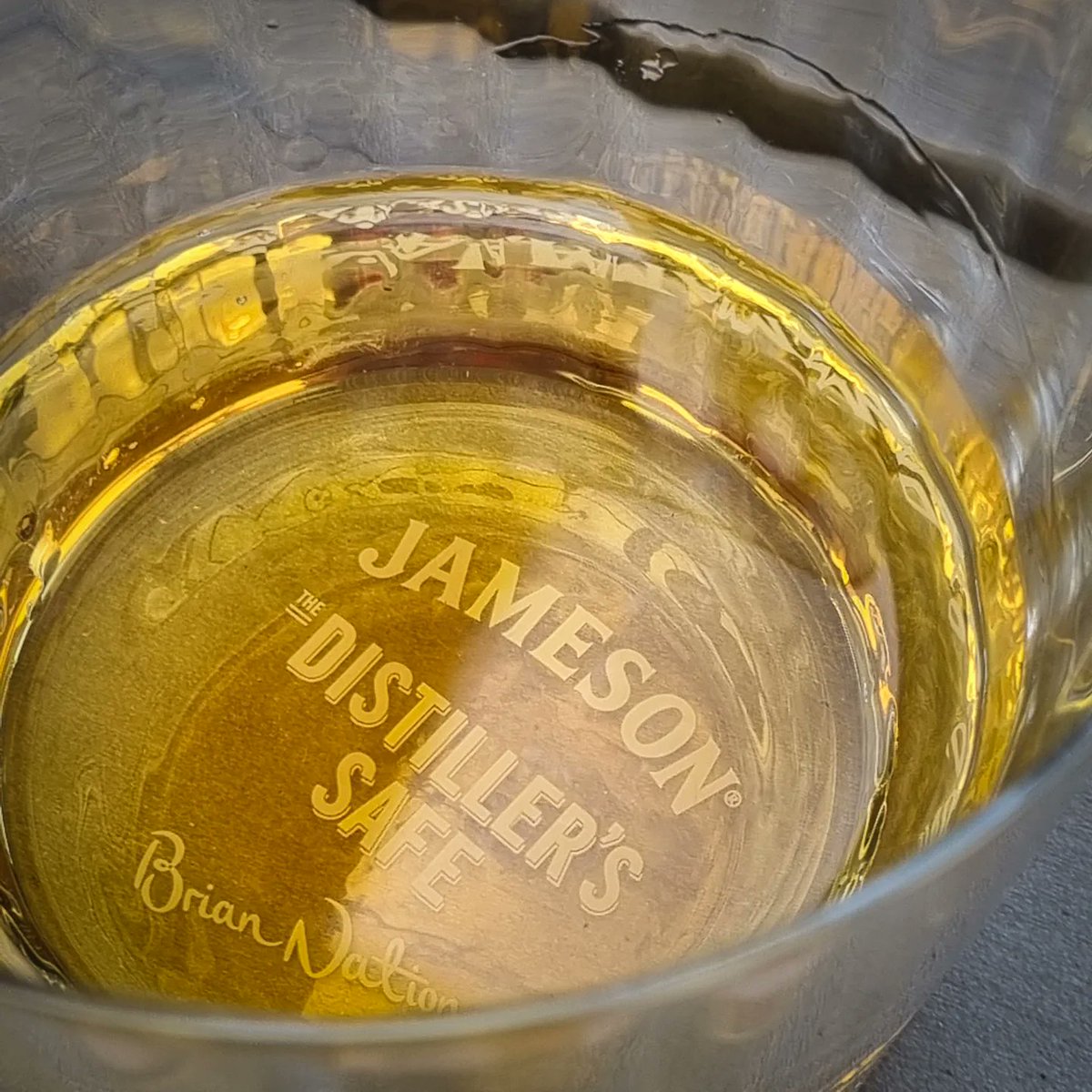 IrishVault's tweet photo. My boys bought me this Jameson Crested for fathers day. I've opened it tonight. Very very nice. Vanilla, fruity.  A must for every whiskey lover. #irishwhiskey #whiskeylover #whiskeytalks #whiskeygram  #whiskeyphotooftheday #whiskeyphotography  #whiskeylover #whiskeytalks https://t.co/SatiDyuot1