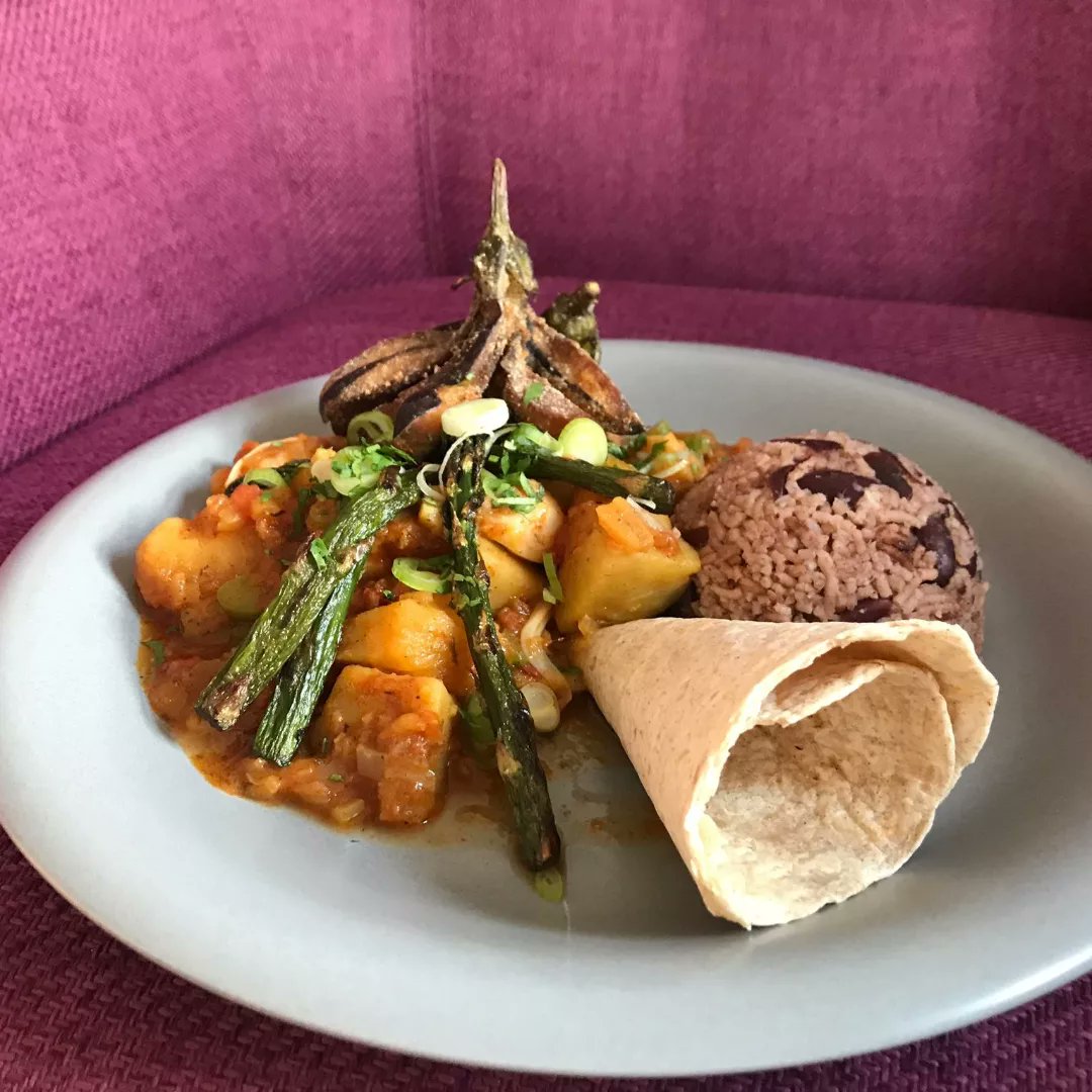 DaveDatt69's tweet photo. Loved perfecting and tasting my vegan option for main course on my St. Lucian Fusion Supper Club menu!! This is the Curried Jackfruit dish! Still some tickets left for April &amp; May! https://t.co/8fErohBDl9

#londonsupperclubs
#realhoxtonchef https://t.co/L2tN7h0COn