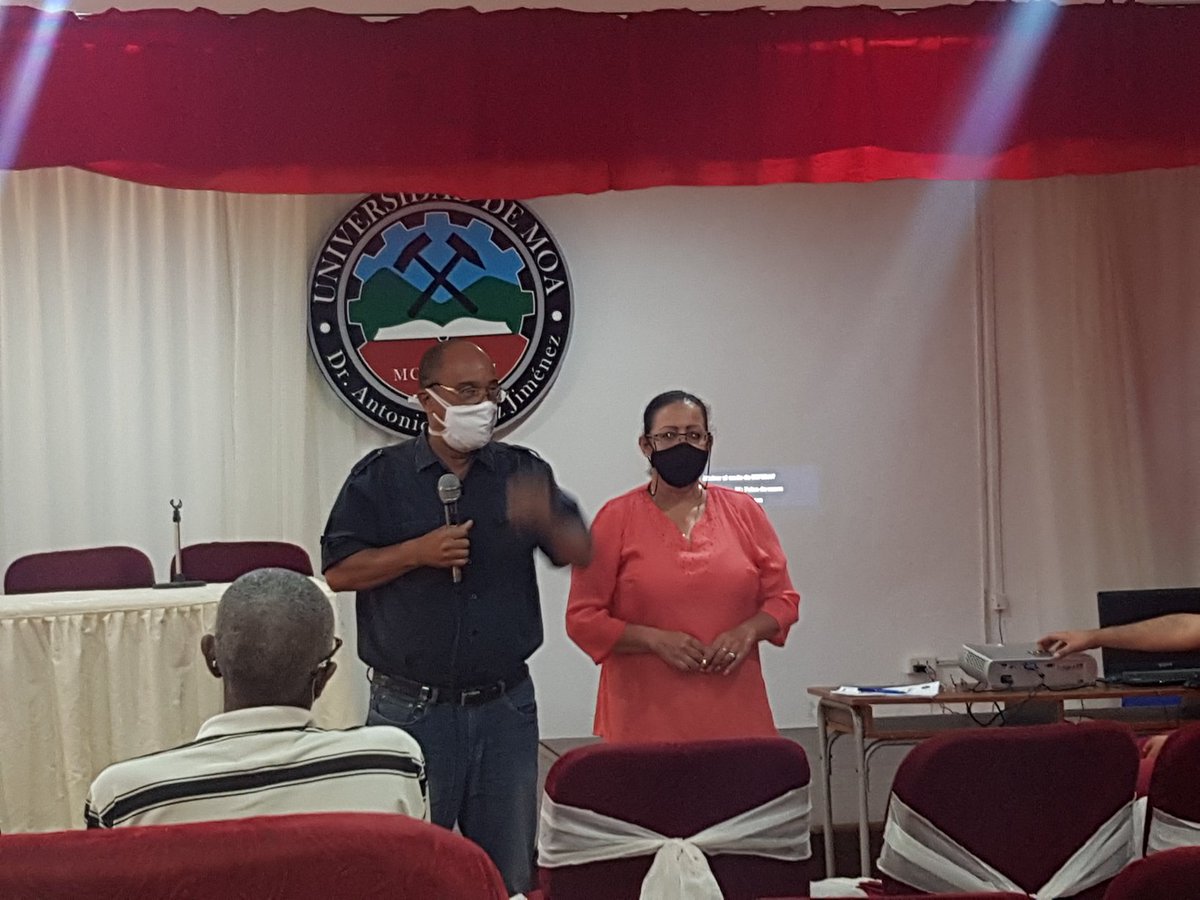 #Hoy Provechoso diálogo en la <a href="/UniversidadMoa/">Universidad de Moa Dr. Antonio Núñez Jiménez</a> como parte de las actividades del Concentrado Metodológico para el perfeccionamiento del inicio del curso escolar. #UniversidadCubana
#VamosConTodo  <a href="/yurisley_valdes/">Yurisley Valdes Mariño</a> <a href="/columbie2019/">Angel_Columbie2019</a>