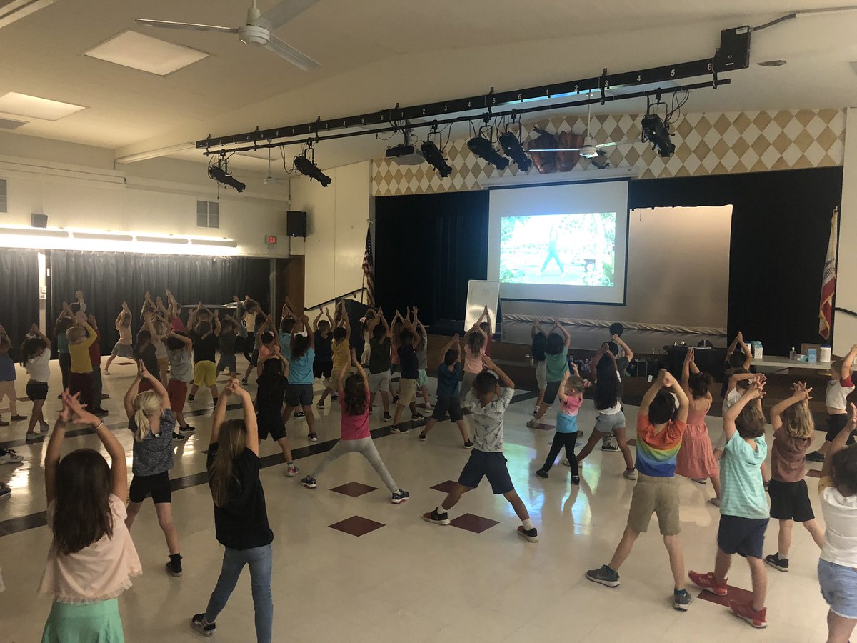 GHElementary's tweet photo. Our Kinder Gators working on yoga inside today to stay safe from the heat during their PE time!! #ghgators #ghplays #fsdlearns https://t.co/w7cxUWLq4c