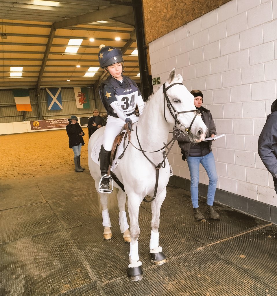 Sed_Equestrian's tweet photo. Emma finished 2nd in the 90 Jumping with Style for Sedbergh #NationalQualification after a stunning round. A great display of horsemanship throughout @SedPrepSport @Sedbergh_Prep https://t.co/cbmqJaqGqa