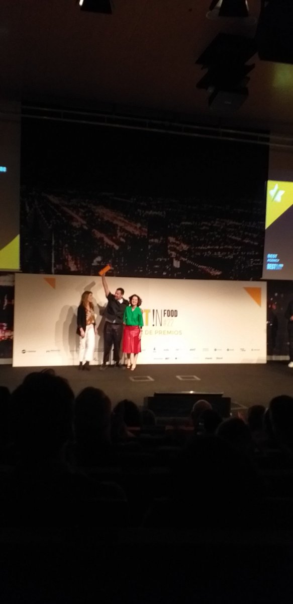 La Agencia del Año de los #BestnFood22 es <a href="/Supperstudio/">Supperstudio</a>, muchas felicidades a todo el equipo 🤗🍾