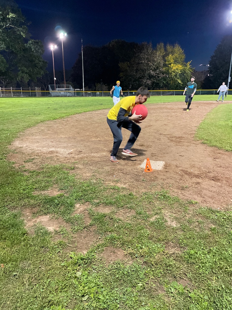 shorelinesocial's tweet photo. There are only a couple more days to register for spring kickball!

https://t.co/NcYK4SPCL5

#kickball #coedsports #adultleagues #newlondonct #connecticut #spring #springkickball #besocial https://t.co/yXoFrkLD0o