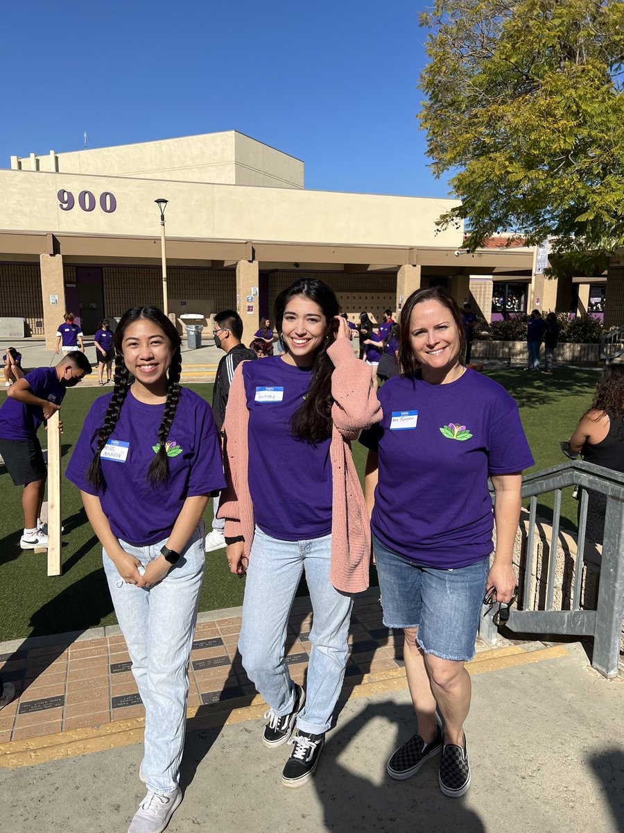 JulesAGalindo's tweet image. Today, over 100 DBHS students participated in “Thrive: A Wellness Forum.” We began the day w/ DB teacher,coach &amp;amp; inspirational speaker David Lopez then participated in 3 break out wellness sessions &amp;amp; ended with Pet Prescriptions. #ReconnectRestoreReimagine @dbhs @WVUSD_Tweet
