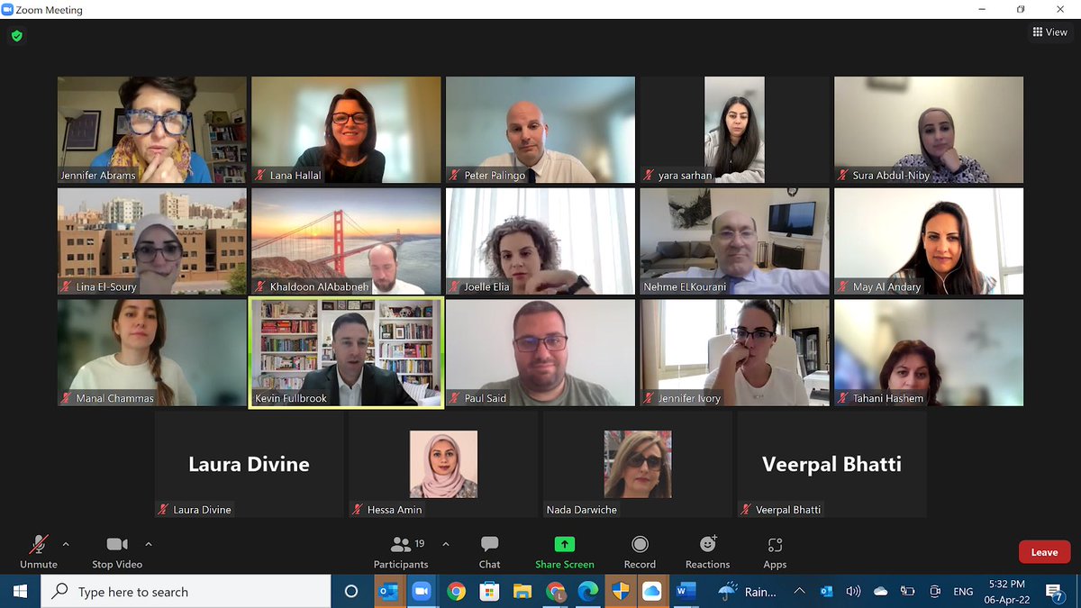 What an enlightening session with <a href="/jenniferabrams/">Jennifer Abrams</a> on how to communicate new initiatives, manage polarities, and the reasons people resist change! #bbslearns <a href="/BBSKWT/">BBSKWT</a>