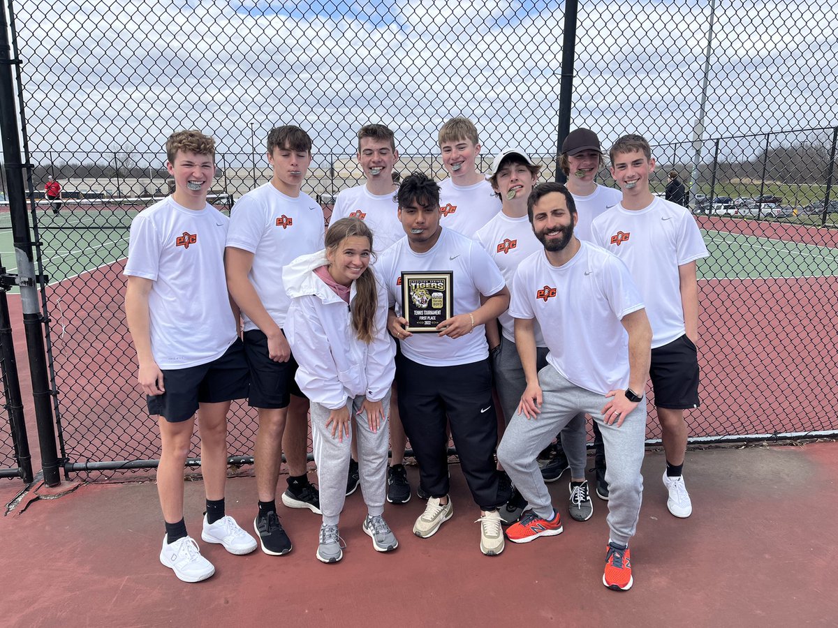 pctenniscoach's tweet photo. Great day for the JV tennis guys at the Excelsior Tournament!

A Singles - Hamlin 🥈
B Singles - Miller 🥈
A Dubs - McBratney/Cook 🥇
B Dubs - Hernandez/Bunge 🥈
C Dubs - Rhodes/Dye 🥈

TEAM CHAMPS!!!

@PCHSAthletics1 https://t.co/ylK0Ej8biq