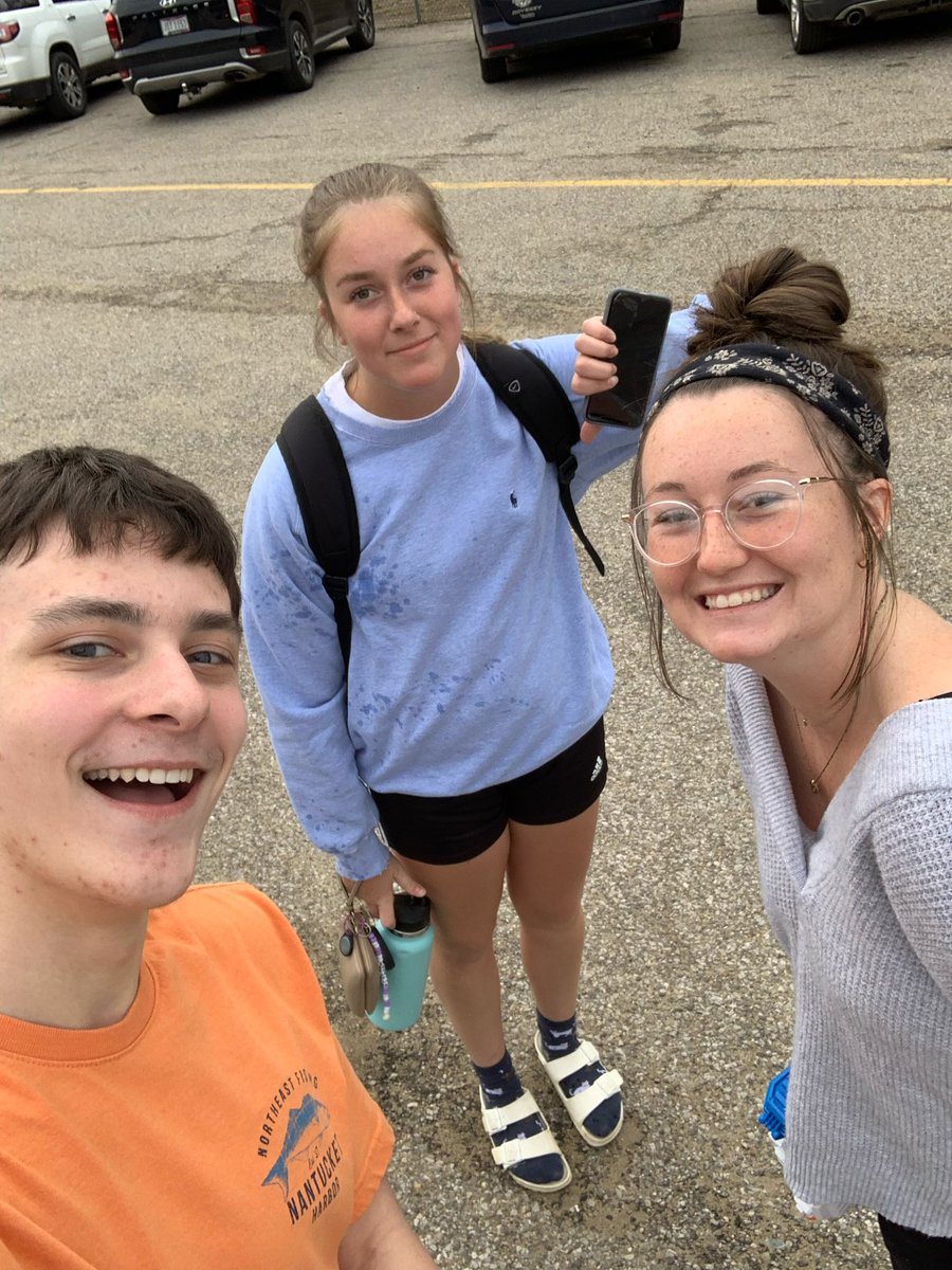 chloe and connor are 1 of 2 teams safe until around 3!!
goodbye lauren and natalie💦