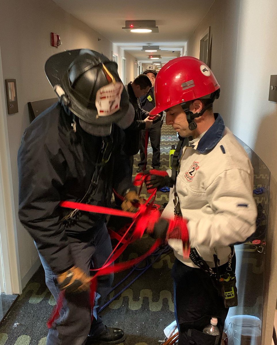 NewtonFireDept's tweet photo. It’s been a busy week for us here at #newtonfire. In between elevator training, we responded to the @newtonwellesley to assist with some #ringremoval procedures. All in a days work. We are always ready to help!! #newtonma https://t.co/WqmbOJVdxI