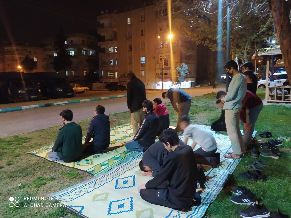 Kitap kahvemizde 4. İftarımızdan geriye kalanlar.
<a href="/der_sanl/">Şanlıurfa İnsan-Der</a> 
<a href="/GSB_Sanliurfa/">Şanlıurfa Gençlik ve Spor İl Müdürlüğü</a> 
<a href="/Karakopru_GM/">Karaköprü Gençlik Merkezi</a> 
<a href="/gencliksporbak/">Gençlik ve Spor Bakanlığı 🇹🇷</a> 
<a href="/iyilikdernegi/">İyilik Derneği</a> 
<a href="/IyilikderSanl/">Şanlıurfa İyilikderneği</a> 
<a href="/GSBgenclik/">Gençlik Hizmetleri</a> 
@Baglarbasi_GM