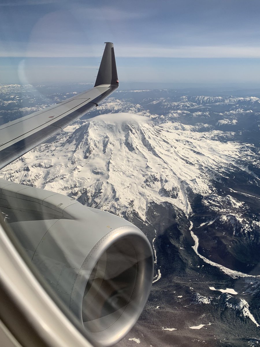 MsJackieJacobs's tweet photo. Thanks @AmericanAir for the Fab Wing Shot #CreatorsMagic https://t.co/vKJGZH7aJb