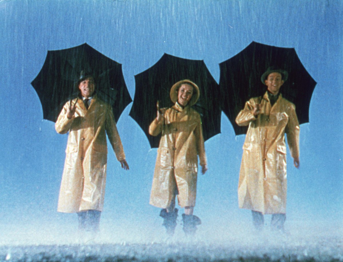 FathomEnt's tweet photo. It's kind of a big deal... Join us and celebrate Hollywood history with the Singing in the Rain 70th anniversary special - in select theaters nationwide April 10th and 13th. #TCMBigScreenClassics https://t.co/V0k6fRSKuK https://t.co/Pa4wRRPDha