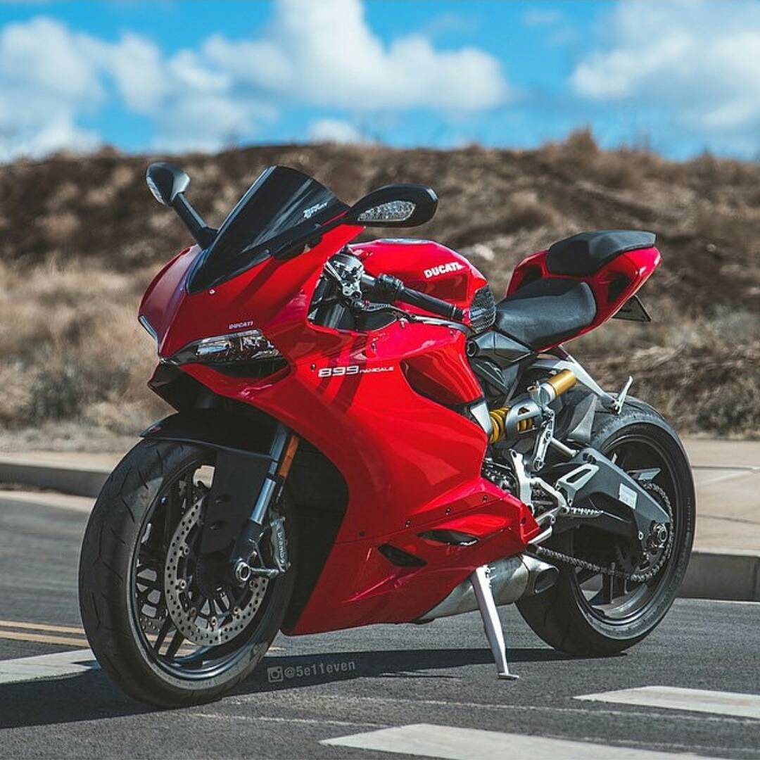 MoreMotorcycles's tweet photo. #Ducati Panigale 899 https://t.co/dViLTQ61JP
