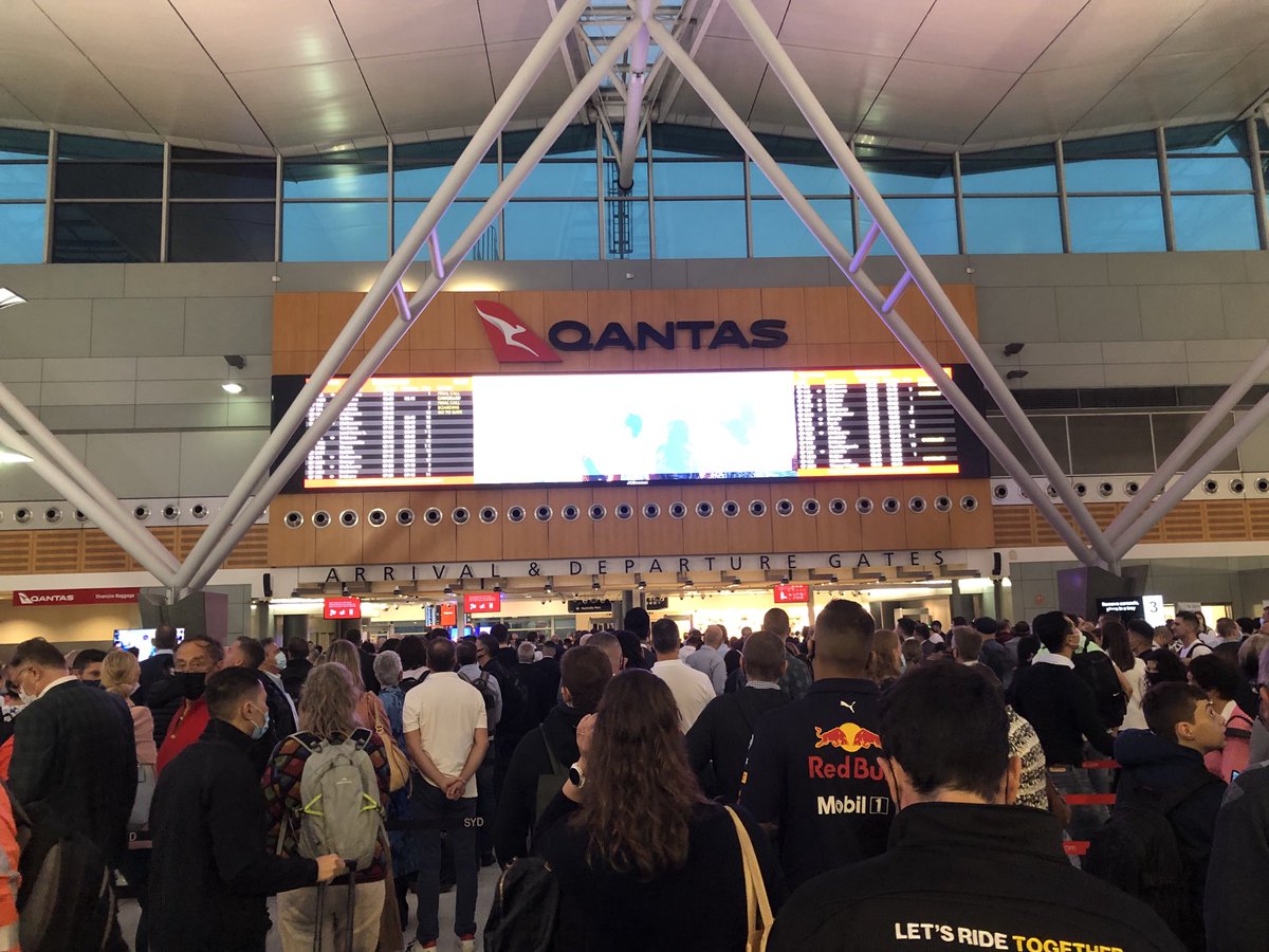 Sydney Airport Authority has thrown travellers into chaos this morning by under resourcing hand luggage screening lanes. Qantas staff are understandably upset as they are being blamed by commuters missing their flights due to long delays…