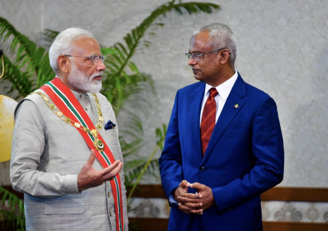 ރާއްޖޭގައި ހައި އިމްޕެކްޓް ގްރާންޓްގެ 7 އައު މަޝްރޫއު ހިންގަން އިންޑިޔާއިން ނިންމައިފި

މަޝްރޫއުތަކަކީ:
ކުޅުދުއްފުށީ ހޮސްޕިޓަލުގެ އޯޑިއޮލޮޖީ ޔުނިޓް
ފ. ނިލަންދޫ މާބުދުގެ
ތ. ދިޔަމިގިލި ގަނޑުވަރު ސައިޓް މިއުޒިއަމް
ނ. މަނަދޫ މަލްޓި ސްޕޯޓްސް ކޮމްޕްލެކްސް