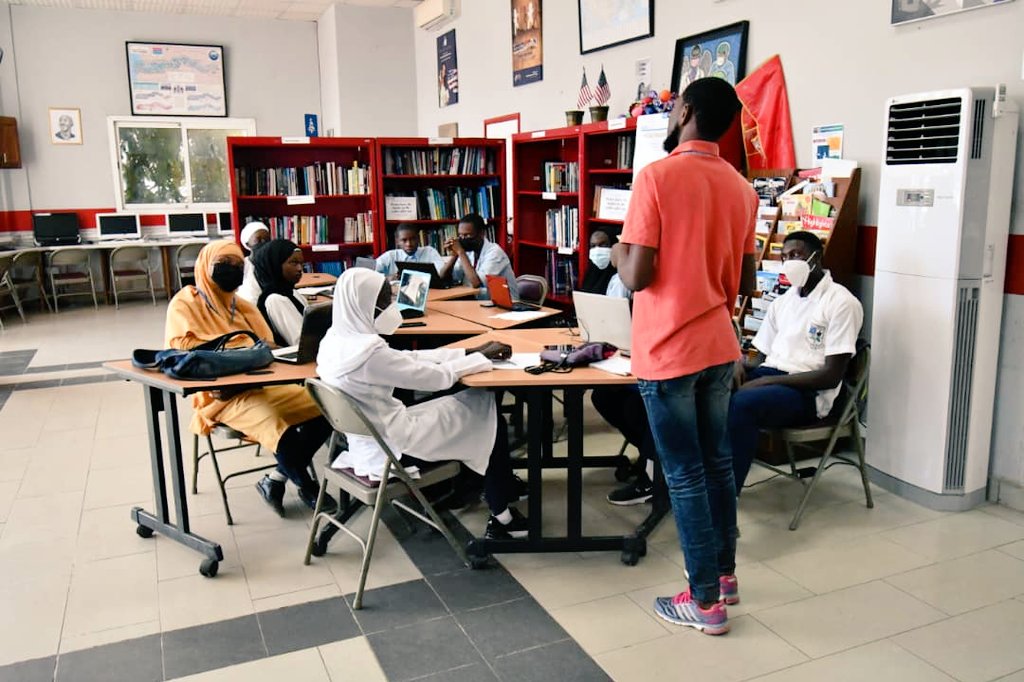 US_EPAN's tweet photo. Earlier today, our team engaged students from various schools on  #Fact_Checking. The training provided students with the requisite knowledge on image and video verification, especially on social media, using some important check tools
@USEmbassyBanjul 
@ACornerBanjul https://t.co/N6jYud1CMT