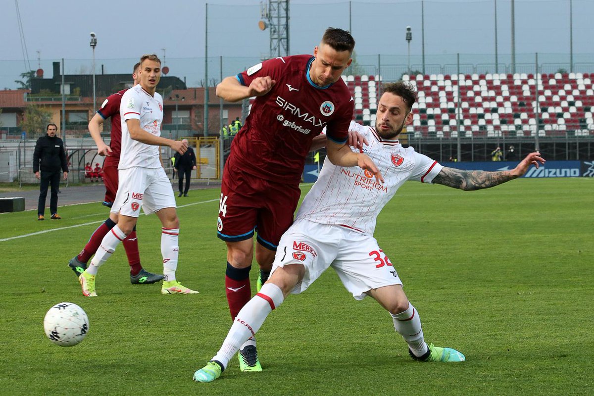 ACPerugiaCalcio's tweet photo. 🎙️| SALA STAMPA
#CittadellaPerugia, post gara con #Zanandrea
👉 https://t.co/OmnfGggbKC
#forzagrifo @Lega_B #CROPER #SerieBKT https://t.co/zW6WQrdX1l