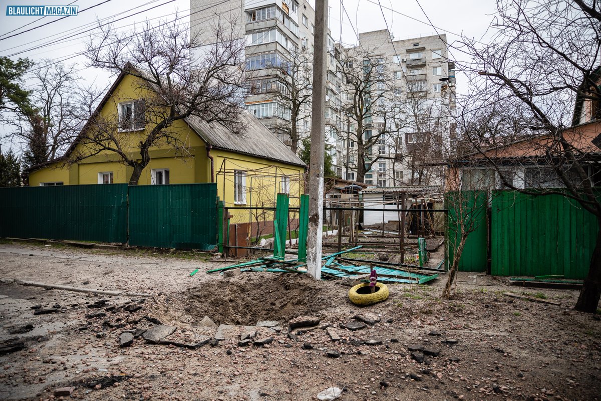 Überall Spuren des Krieges im Westen von #Kiew. // #Ukraine #Irpin #Krieg