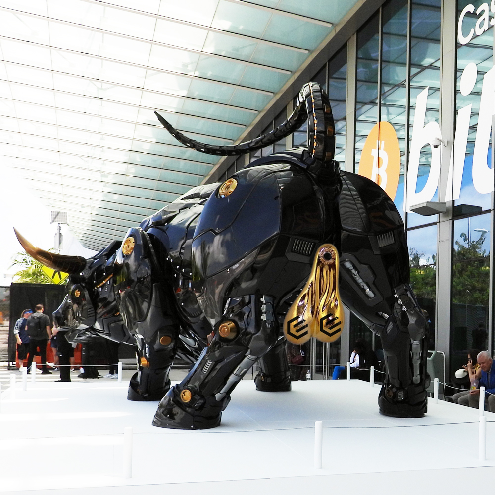 @siralgouda Meet #Privacy on the Right and #Fungibility on the left!
#EpicCash privacy crypto has Privacy and Fungibility, and thats no Bull!
#Private #Cryptocurrency #cryptotrading 
<a href="/EpicCashTech/">EpicCashOfficial</a>
 #MimbleWimble #Unconfiscatable #privacymatters 
 
#Bitcoin2022 #bitcoinmiami2022 #BTC #Bitcoin