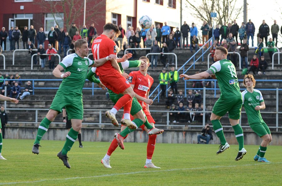 FSVZwickau's tweet photo. ๐ Unser Spielbericht zum Pokalerfolg in Markkleeberg ๐ https://t.co/D8Hoj8fYXm #KICFSV https://t.co/CNynWUgo75