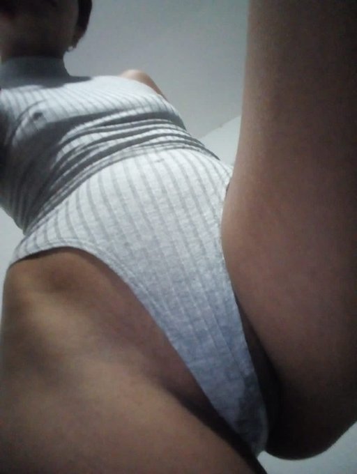 Cuando el sexting se pone fuerte.. 😏 https://t.co/kPrOZPGae7<a href="/tag/nuevafotodeperfil"class="tags"><span>#nuevafotodeperfil</span></a>