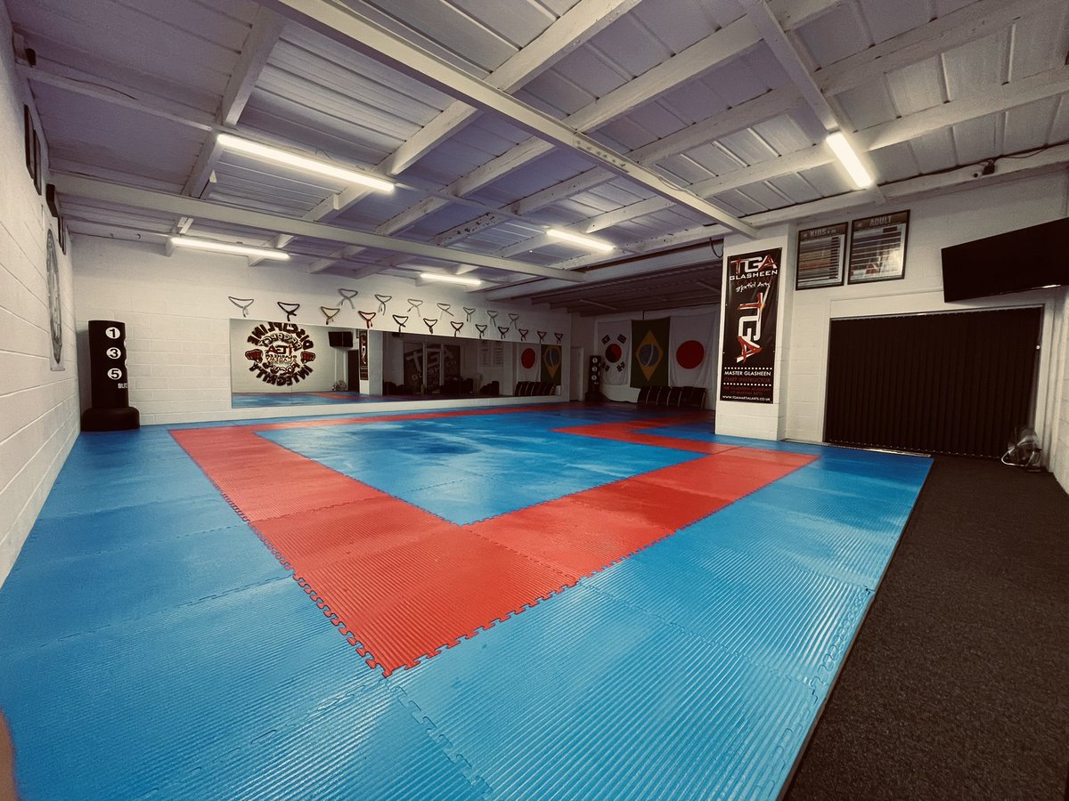 The quiet after a very busy evening on the mats 

A huge welcome to our two new starters in our junior programme