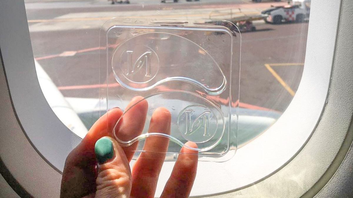 NeoraOfficial's tweet photo. Packing up for #NeoraGetReal 2022?  Make sure you bring your Eye-V Patches and leave your eye bags behind! 

What’s your must have beauty product for travel? Drop it in the comments!

📸 .:  @jeffjdayer https://t.co/RBUx10JL1f