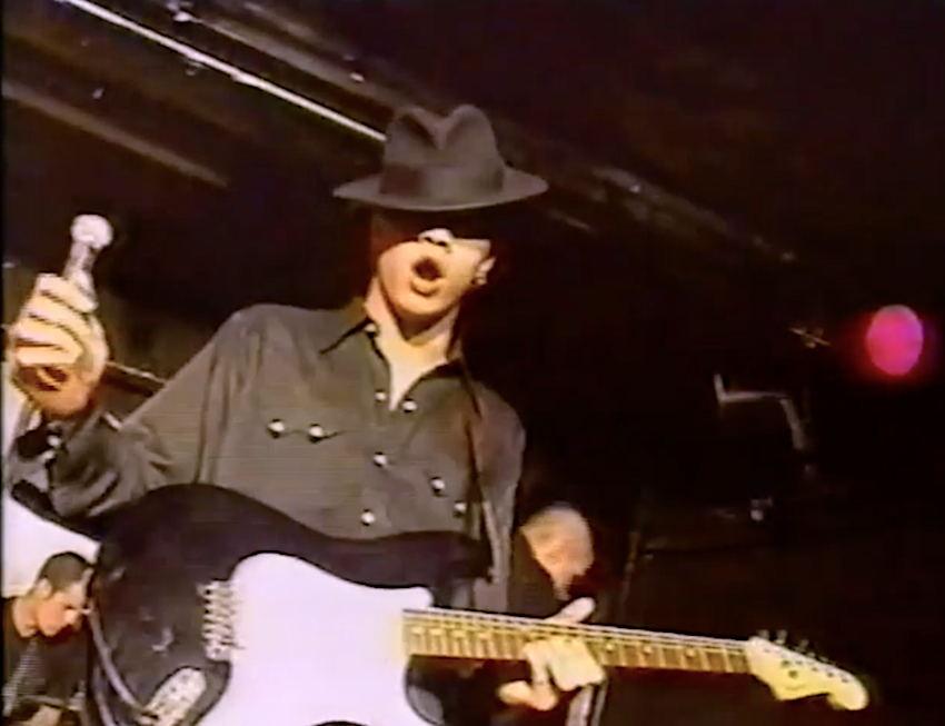 theperlichpost's tweet photo. For those who missed it way back in 1998, here's The New Music's entertaining feature on #DankoJones which includes commentary from Jerry Teel and members of Sloan along with some live footage in lieu of an interview: https://t.co/iZe2tAnS6j https://t.co/DjWlMu05A2