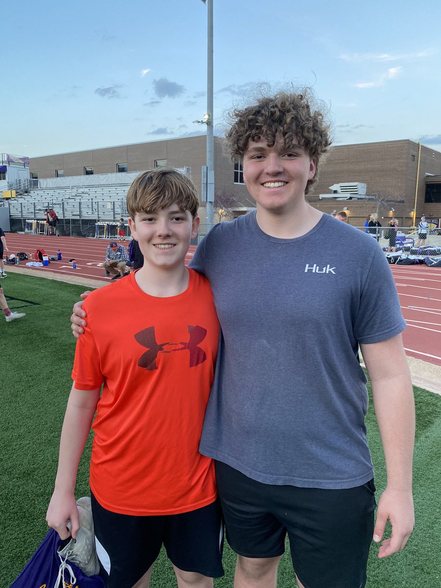 This is why I love EUREKA FOOTBALL. Most of us grew up dreaming of wearing EUREKA on our chests, representing our community just like the warriors before us. The Swingle brothers (Drew and Collin) now represent our program, traditions and dreams of fighting for the purple/gold!