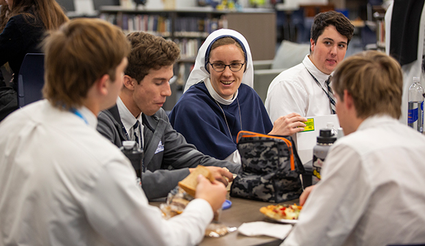 NTCatholic's tweet photo. The Sisters of Life paid a visit to @NolanCatholic and @SASFortWorth to share about vocations, #ProLife, and putting a spin on the dodgeball.
More:
https://t.co/blrjRmxz3r
more photos by @MallisonPhoto too https://t.co/NhQ1hgi9aE