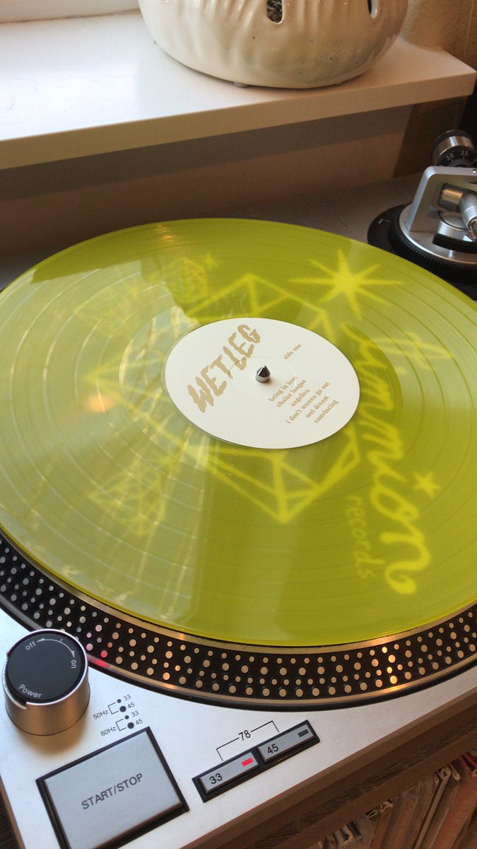 VinylNurse's tweet photo. Coming up 5 pm @radioboise - new unreleased vinyl records arrived early to the house - tune in & listen to @wetlegband @kaetempest #northmississippiallstars @bastardsofsoul @SureFireSoulEns #krbx #communityradio #vinylrecords https://t.co/zIiZGw0uZc