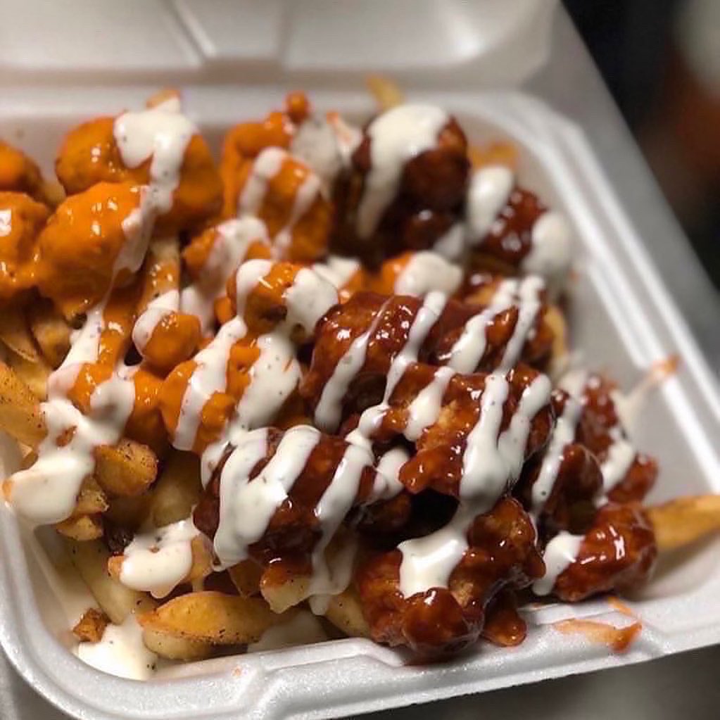 TriggaMeals's tweet photo. Tonight’s menu starting at 6:15!!! Please RT and share for your chance to win a FREE meal!!!
(Must be following to win)

Meals tonight are available until sold out!! Comment below which meal you’d like if you won! https://t.co/WuUh4ycz1w