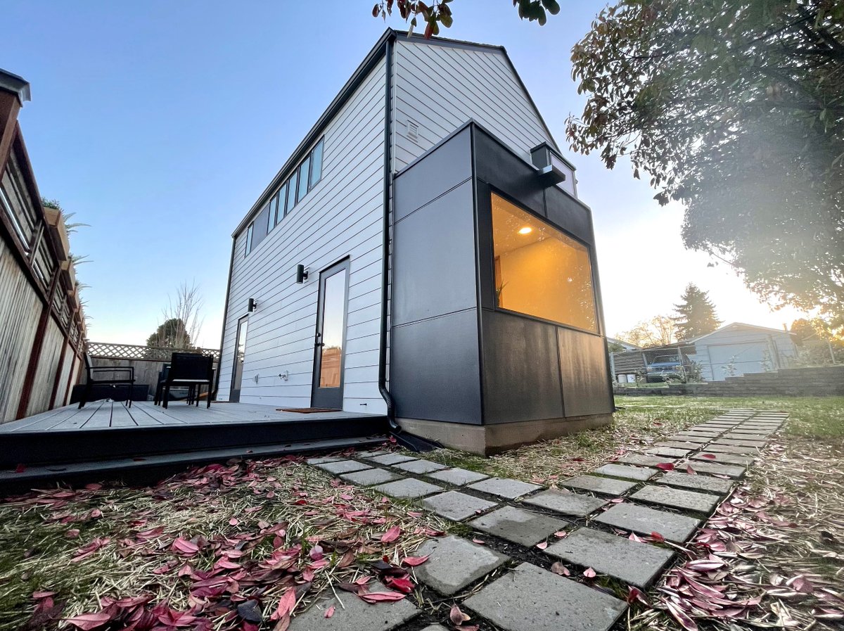 Chris Walter tweet media