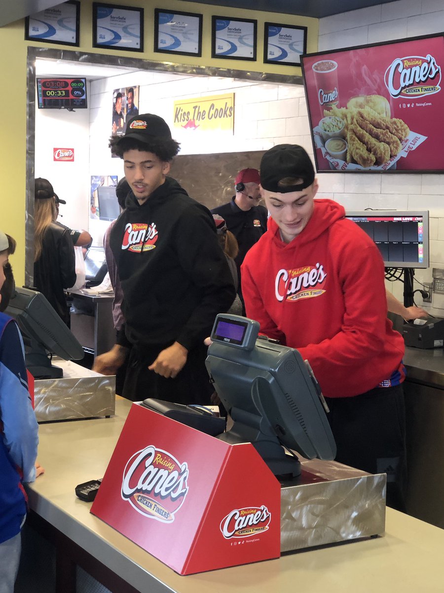 No Context College Basketball (@contextfreecbb) on Twitter photo 