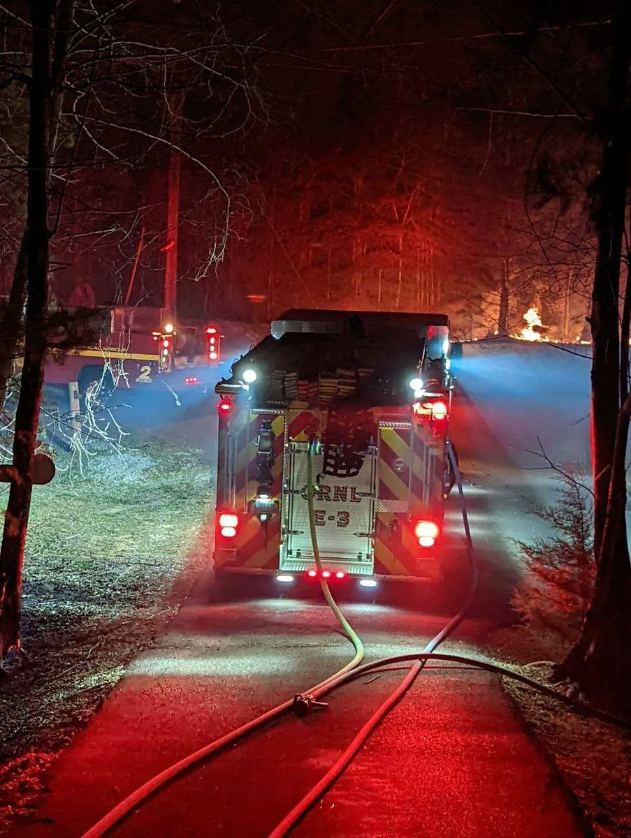 The fire department <a href="/ORNL/">Oak Ridge Lab</a> responded to Wears Valley wildfires last week, teaming up with other agencies to save residential homes and serve the community. ORNL's Engine 3 was on the scene shortly after the call for help #ORNLGives