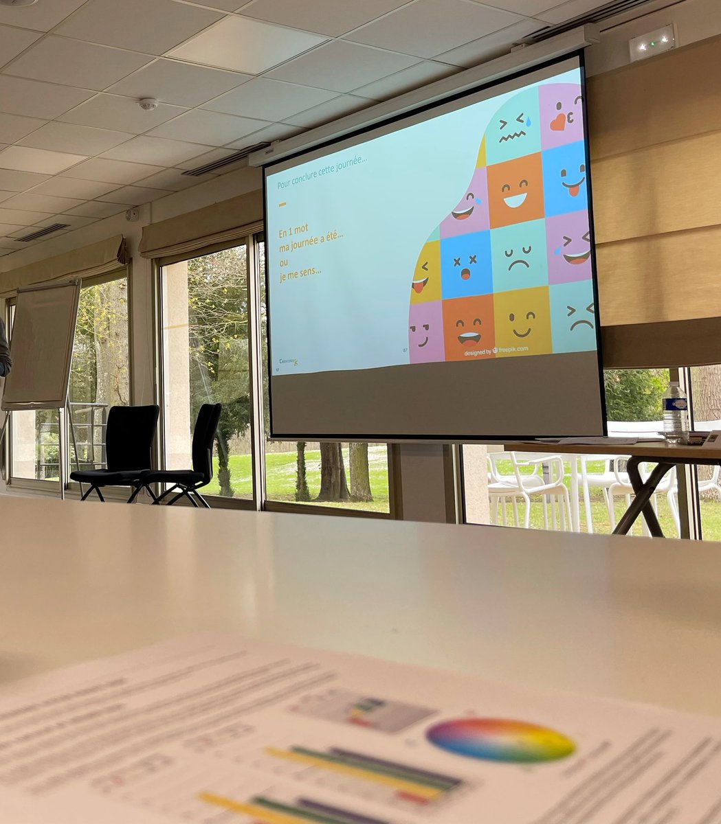 ArnaudStael's tweet photo. Être un Manager #GRDF c’est prendre des responsabilités, fixer des objectifs et motiver des équipes, mais c’est bien plus encore !
Pour avoir les clefs et outils pour devenir un meilleur Manager -> #CRESCENDO, La formation de manager de proximité proposée par #GRDF et #PETRAM. https://t.co/2ziL52ymuV