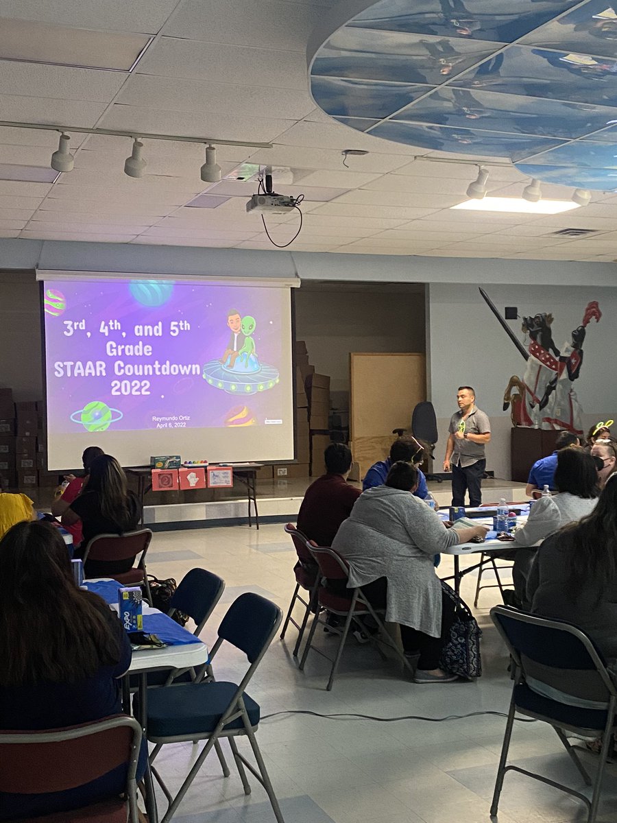 Ash_Cas27's tweet photo. Grades 3, 4 and 5 Math STAAR Countdown PD is out of this world 👽 Coordinator @MathReymundo and Coaches model a sample lesson, then giving teachers a chance to practice themselves. Also, look at those goodies! #EISDMath @teri_silva @DrH_OnTheEdge @EISDofSA https://t.co/ryBSpuaCOZ