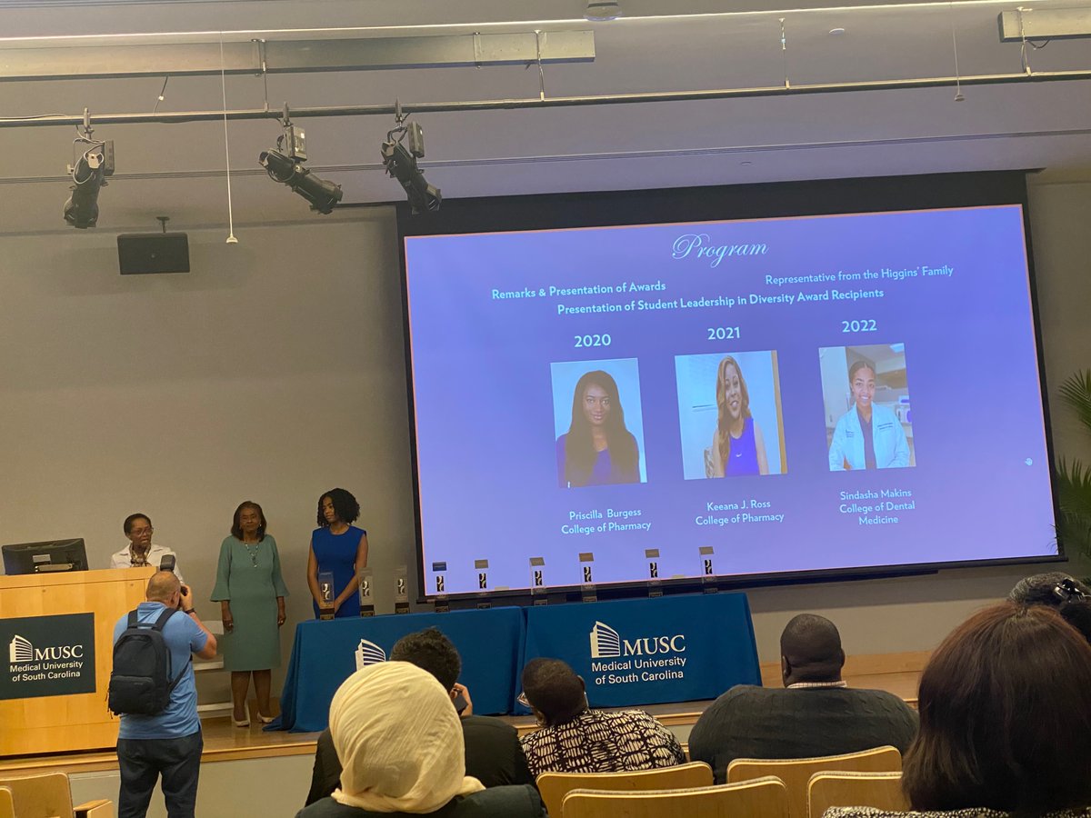 enhancerleo's tweet photo. Three years combined (2020, 2021, 2022) of Dr Earl B Higgins #Achievement in #Diversity Awards @MUSChealth!!! #OneMUSC #changingwhatspossible https://t.co/XUkAr8xJXH