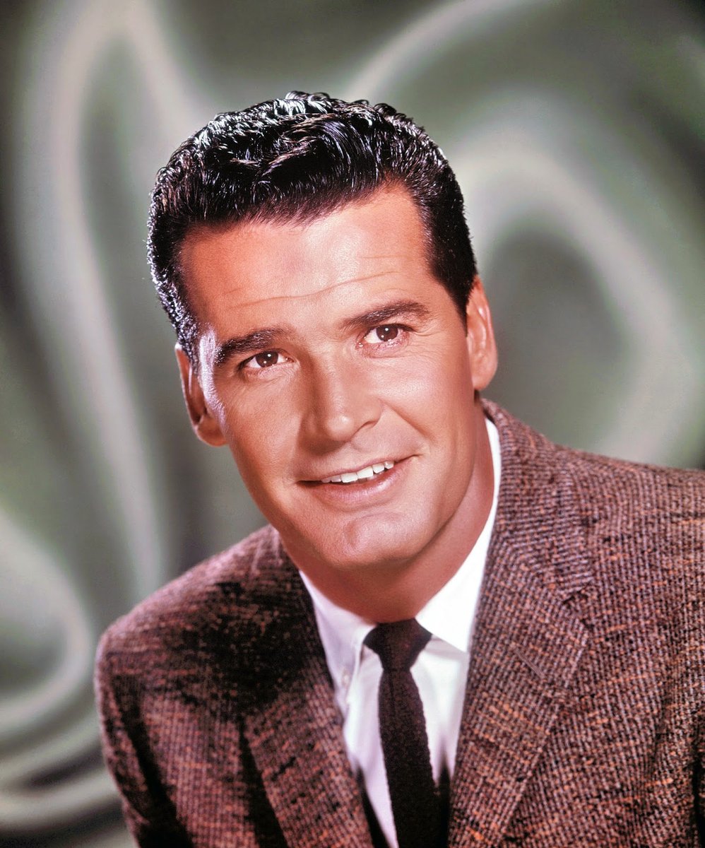 NLCarolynMuse's tweet photo. Remembering film/television actor, Army veteran, producer, and voice artist James Garner, who was born #OTD (April 7th) in 1928.  #Conflict #TheGreatEscape #Maverick #Nichols #RockfordFiles #BretMaverick #MurphysRomance #Promise #ManofthePeople #SpaceCowboys #EightSimpleRules https://t.co/FBoN1a9EaG